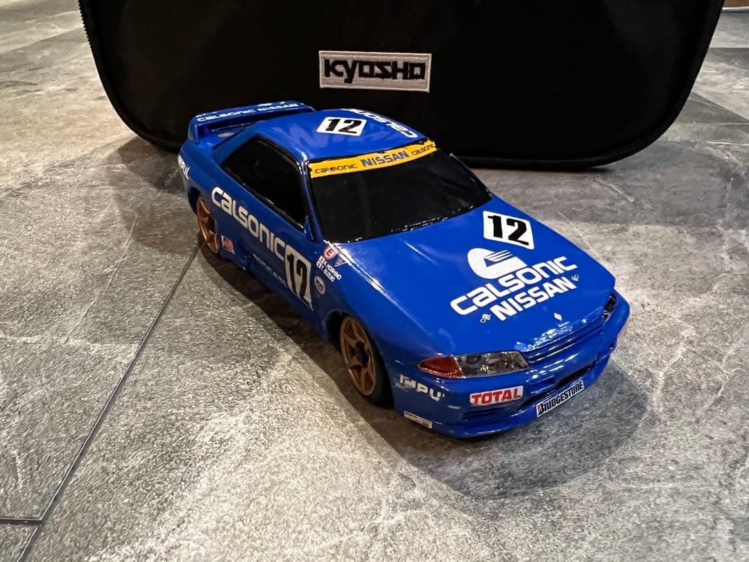 KYOSHO MINI-Z Calsonic Nissan ラジコンカー