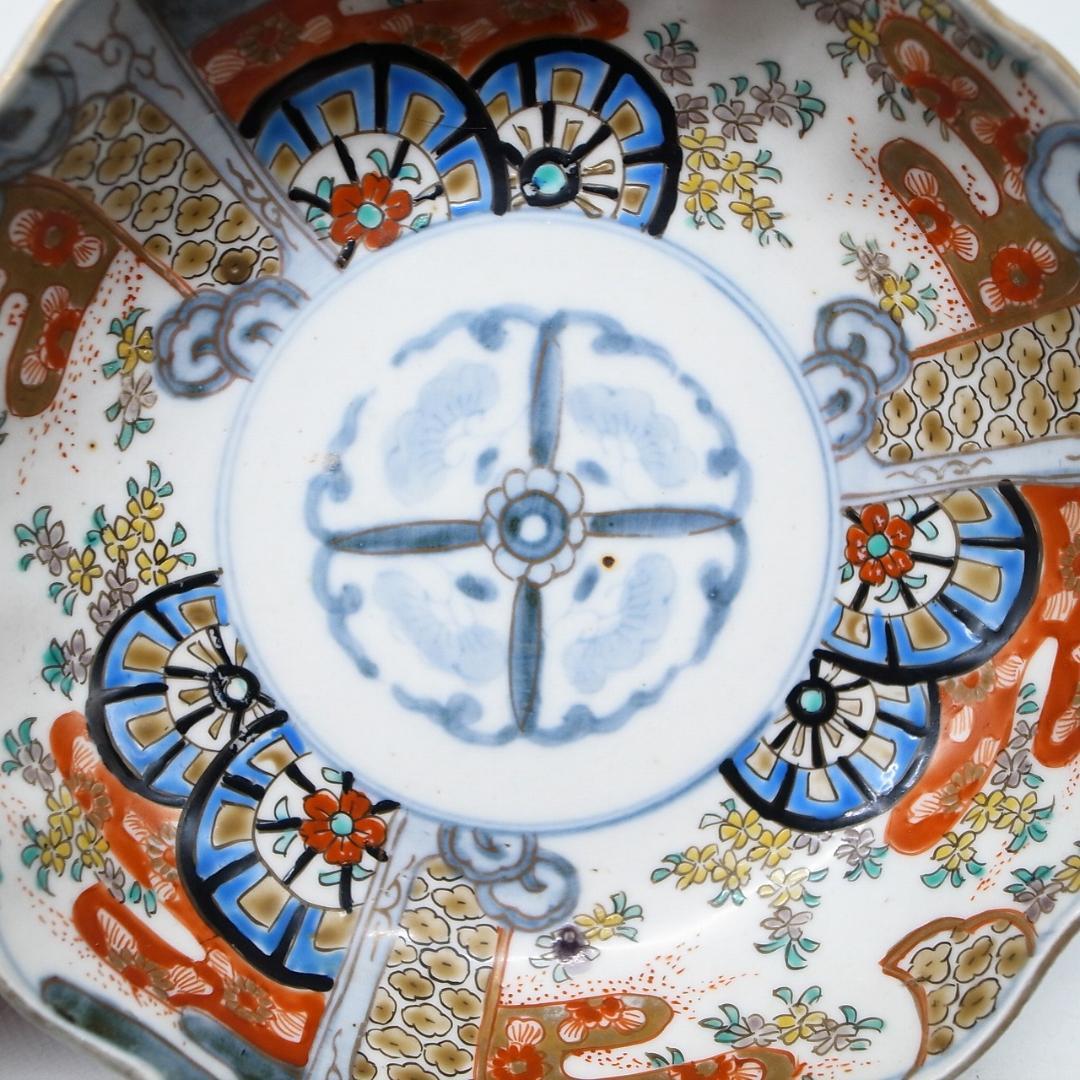 古伊万里　錦手　花に水車文様　なます皿　2枚