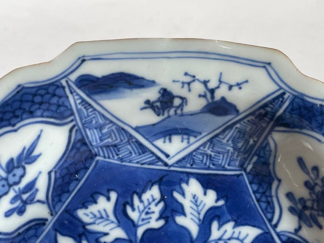 中国骨董　アンティーク　祥瑞　花文　輪花皿　六角隅入　五寸皿　小皿　角福　古染付