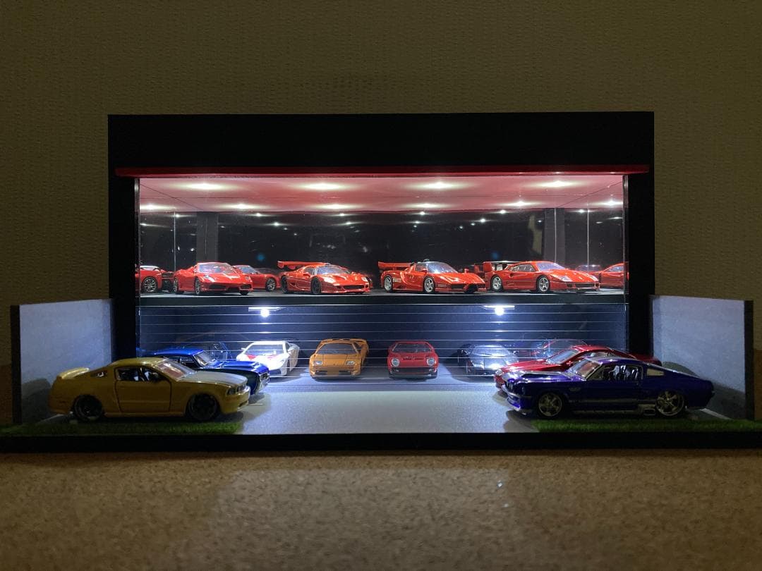 ミニカー用ジオラマ：1/64 カーディーラーⅡ（ブラック＆ダークグレー）