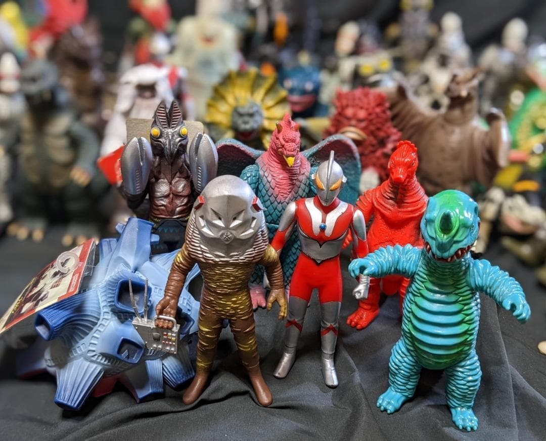 ウルトラマン＆登場怪獣・宇宙人（バンダイ）ソフビほぼコンプ59体セット＋6