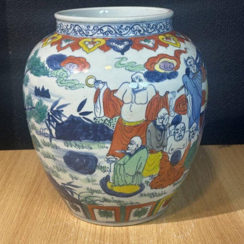 S8002 大明萬暦年制 五彩 人物図壺 中国古陶磁器 唐物 中国骨董