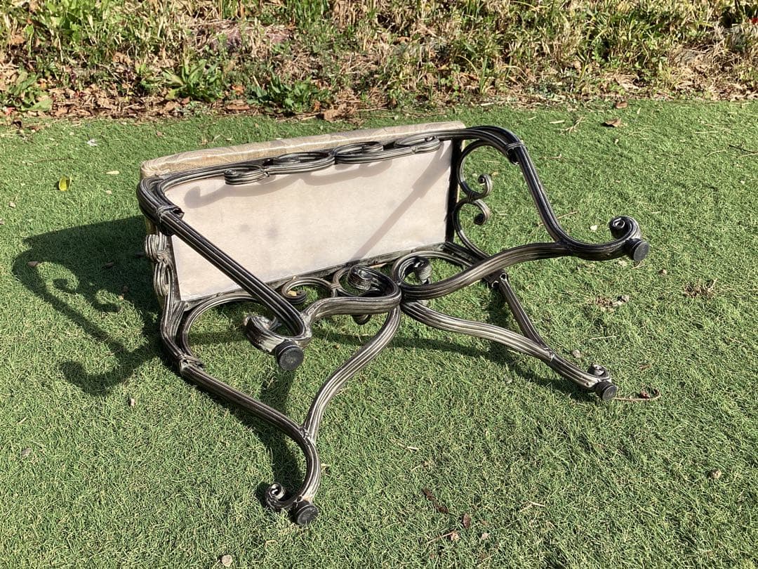 [ニコラス] アイアン　スツール　猫脚　ロココ調　玄関スツール