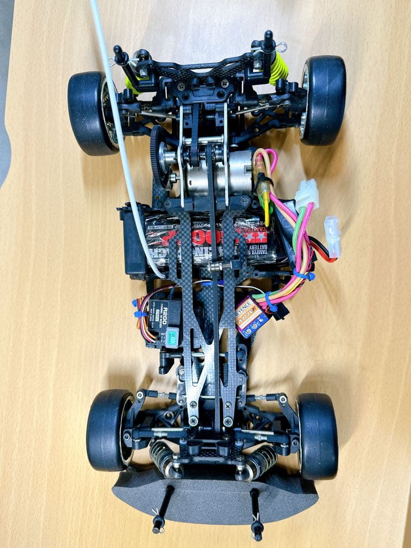 スカイラインR34 GT-R 1/10スケールラジコンカー