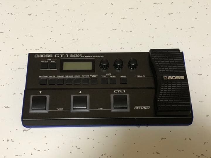 BOSS GT-1 マルチエフェクター（ジャンク品）