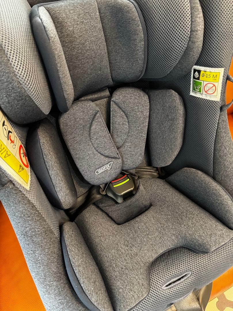 Aprica チャイルドシート R129 0-15ヶ月