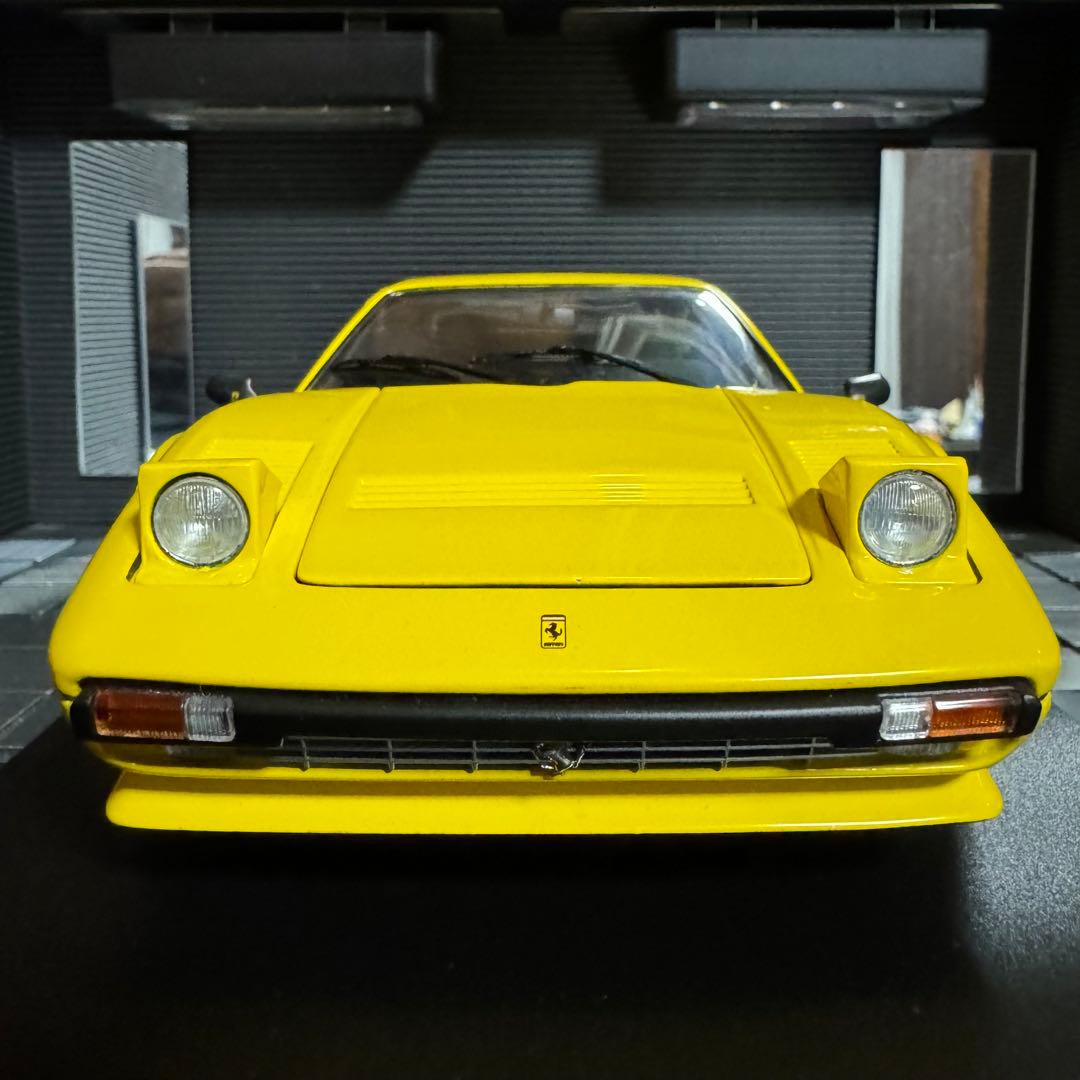 絶版 京商 1/18 フェラーリ 308GTB クワトロ カスタム仕様