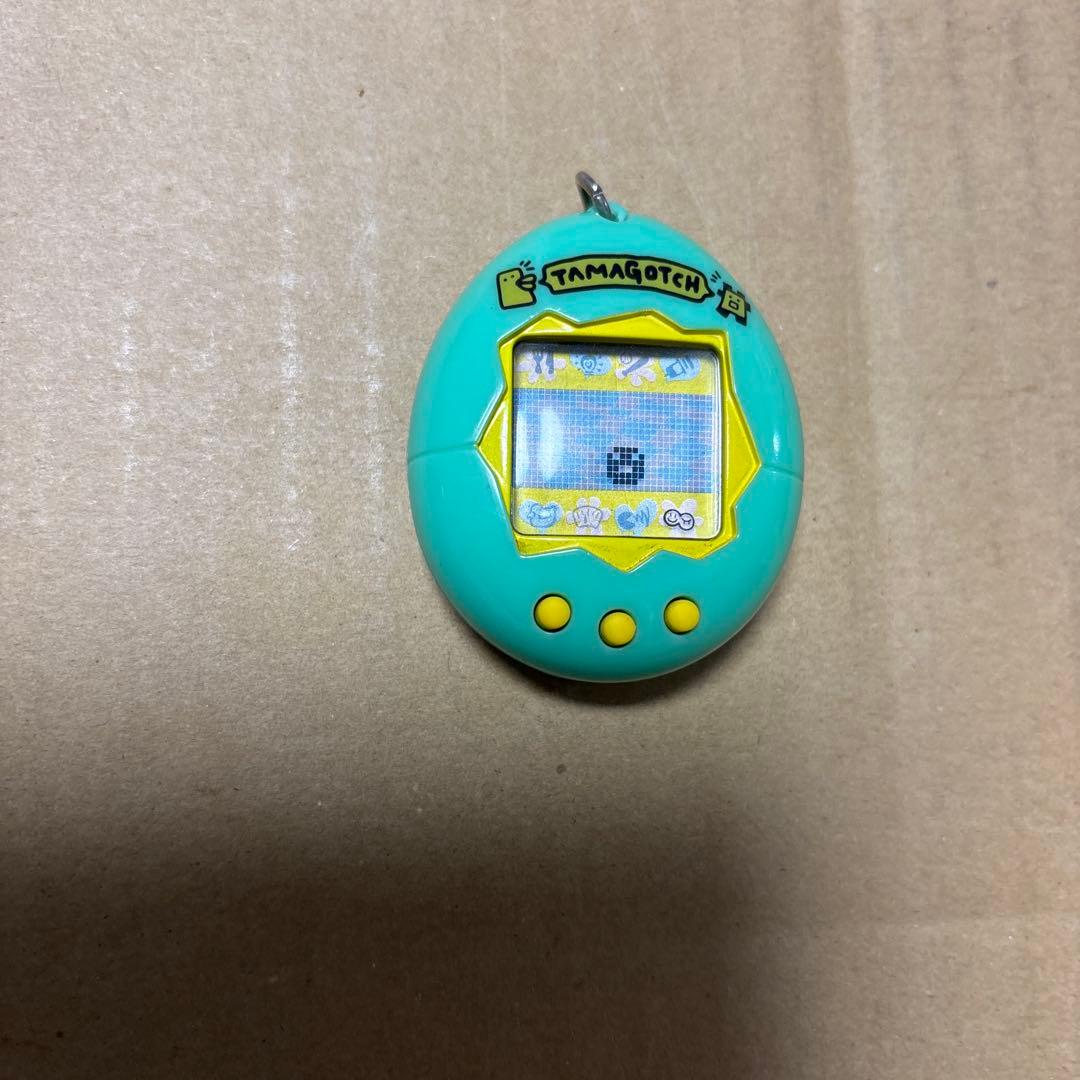初代 たまごっち グリーン 薄緑 ミントグリーン - メルカリ