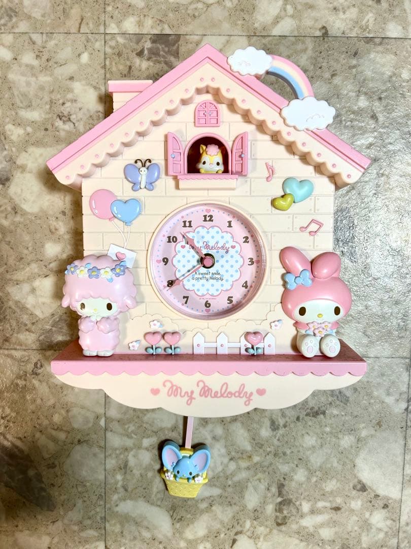 マイメロディ 家型掛け時計 ピンク　美品 マイメロディ 掛け時計 マイメロディ 家型掛け時計 ピンク 美品