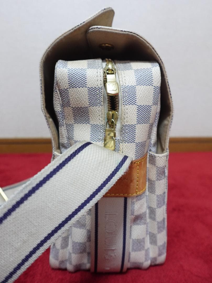美品ルイヴィトン LOUIS VUITTON ナヴィグリオ アズール ホワイト