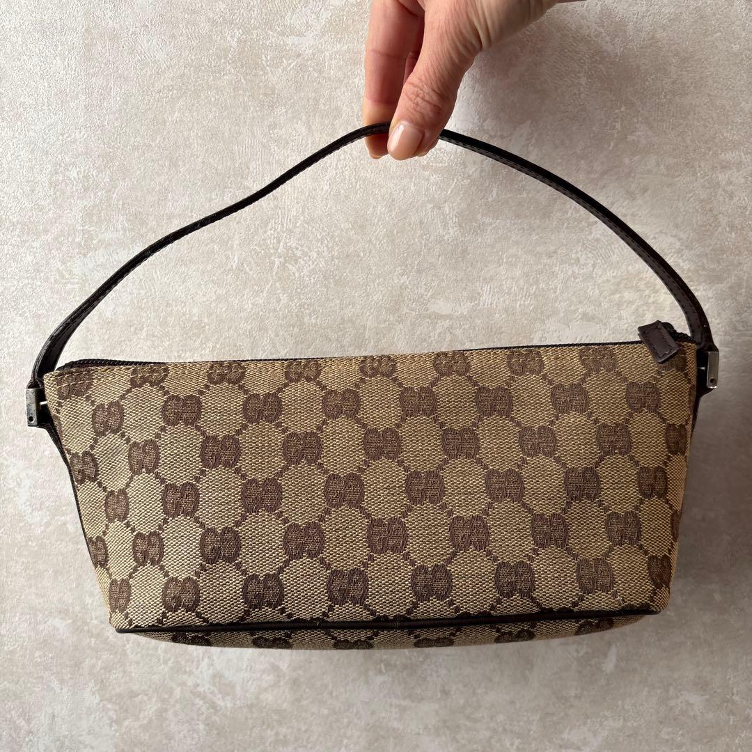 GUCCI ベージュ GGパターン ハンドバッグ