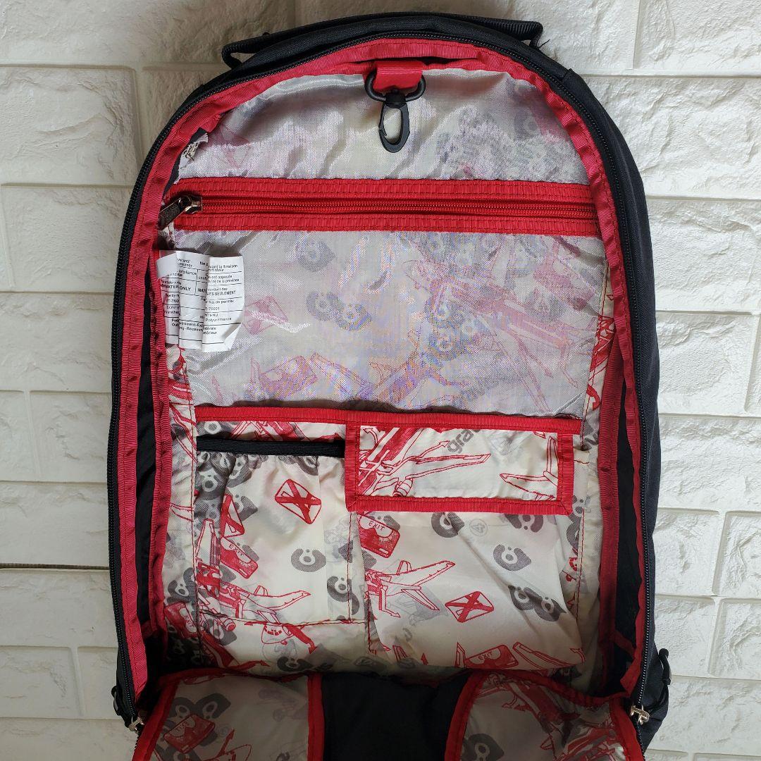 極美品 gravis メトロ バックパック グラビス PC収納部有 リュック