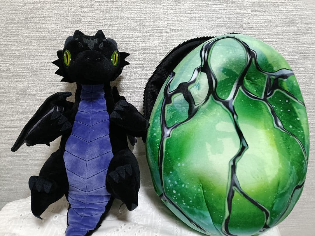シ*ル様 ツイステ☆マレウス　ドラゴンぬいぐるみと卵型ケースセット