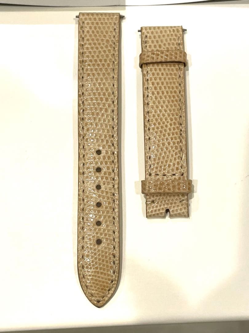 カミーユフォルネ　ストラップ 日本限定】カミーユ・フォルネ メゾンから定遊革のコントラストが魅力