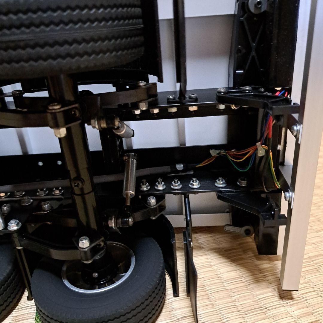 タミヤ1/14－3軸リーファ－セミトレーラー