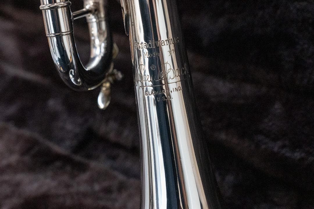 Bach 180ML37SP トランペット