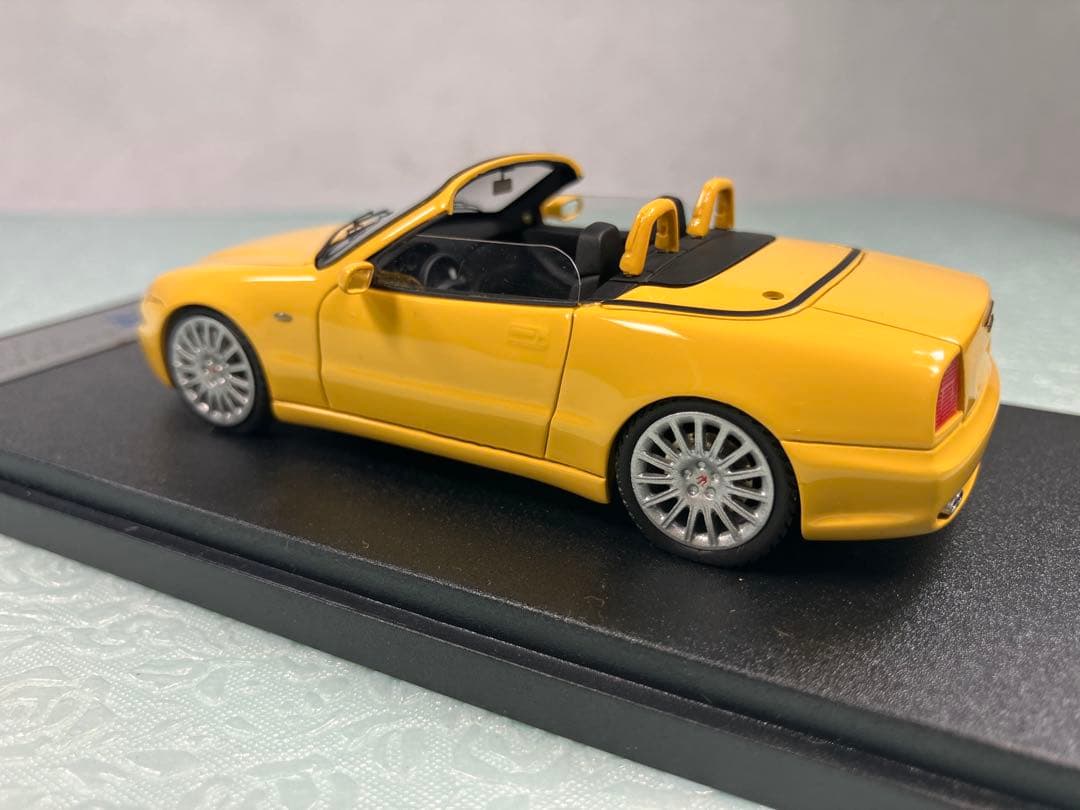 BBR マセラティ　4200 スパイダー2001年　イエロー