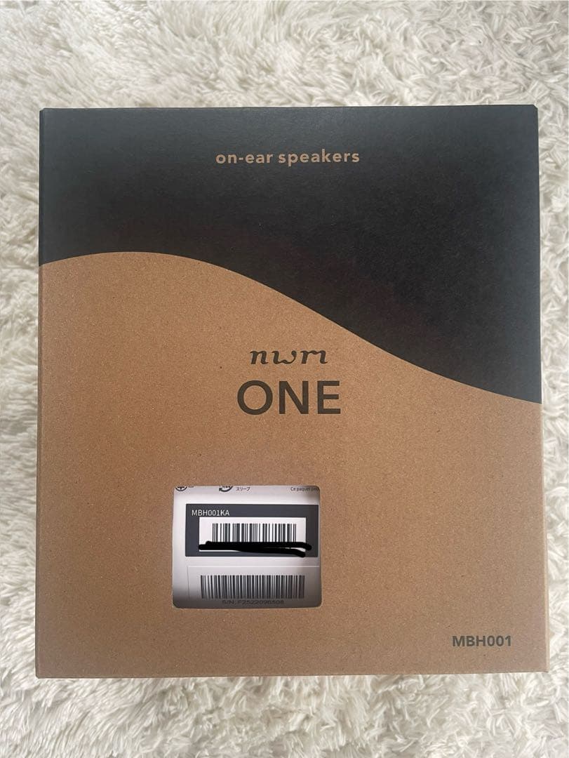 num ONE オンイヤースピーカー【ダークグレー】 nwm（ヌーム）ONE オープンイヤー型オーバーヘッド耳スピーカー ダーク