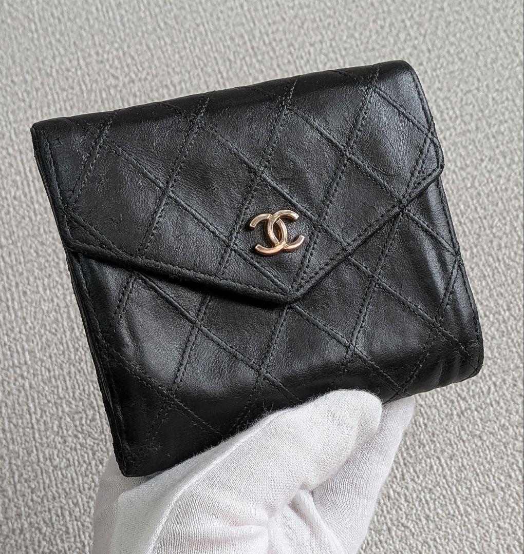 シャネル ビコローレ Wホック折り財布 黒 ラムスキン チェーン