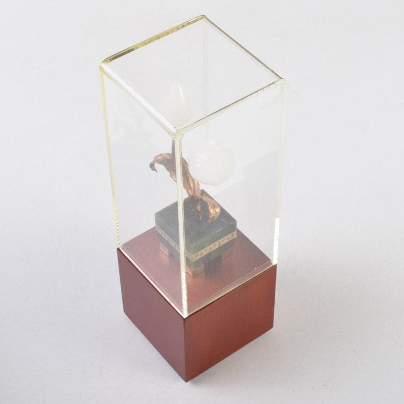 中国 松源工芸 玉石白玉彫刻 花 置物 証書・ケース・箱付 C 9108