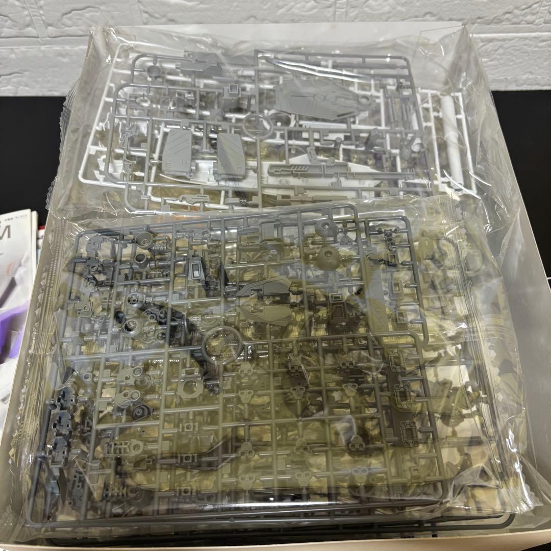 【限定品】 MG Hi-νガンダム Ver.Ka プラモデル ガンプラ 未組立品