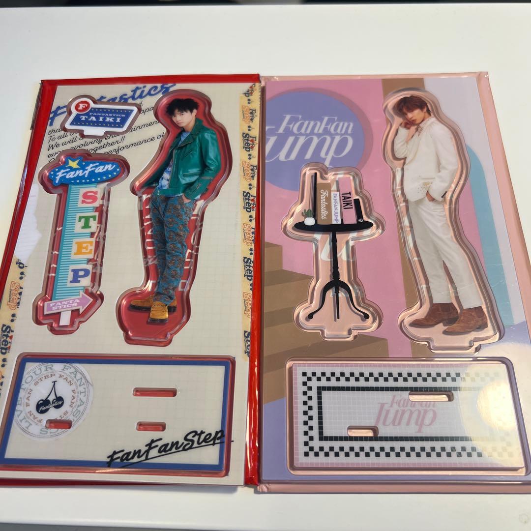 佐藤大樹 アクスタ2種 - メルカリ