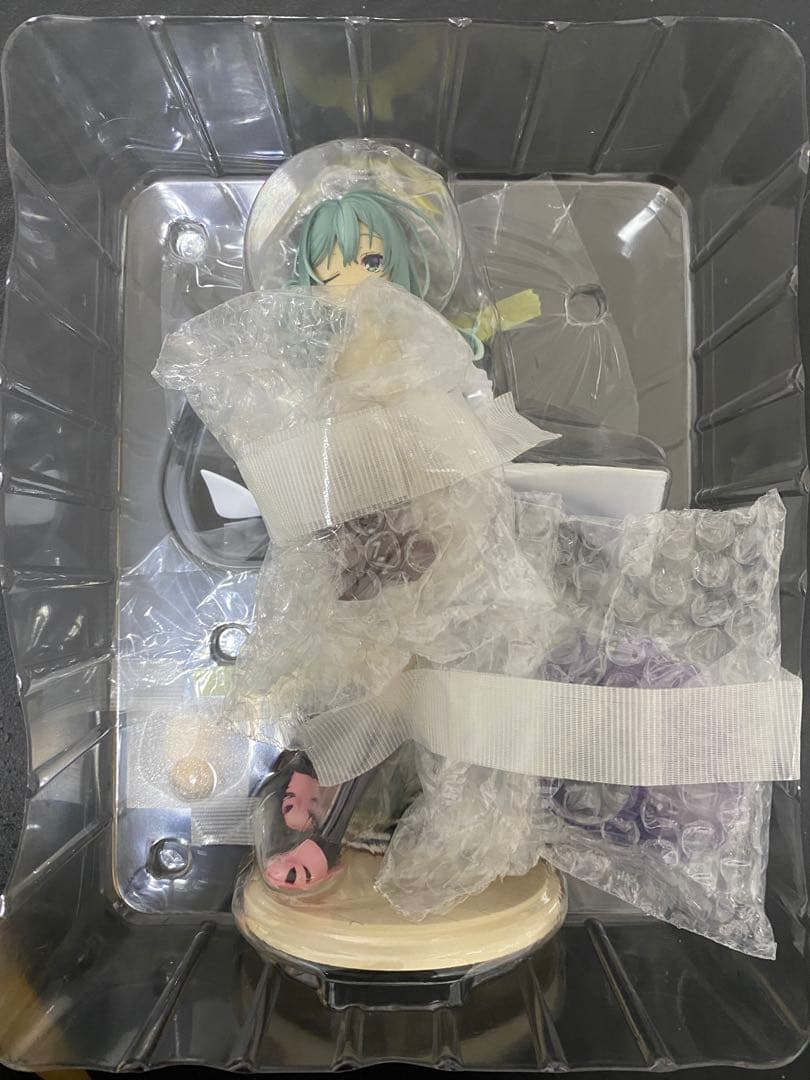 式部茉優 あみあみ限定版 　RIDDLE JOKER　アリスグリント　フィギュア