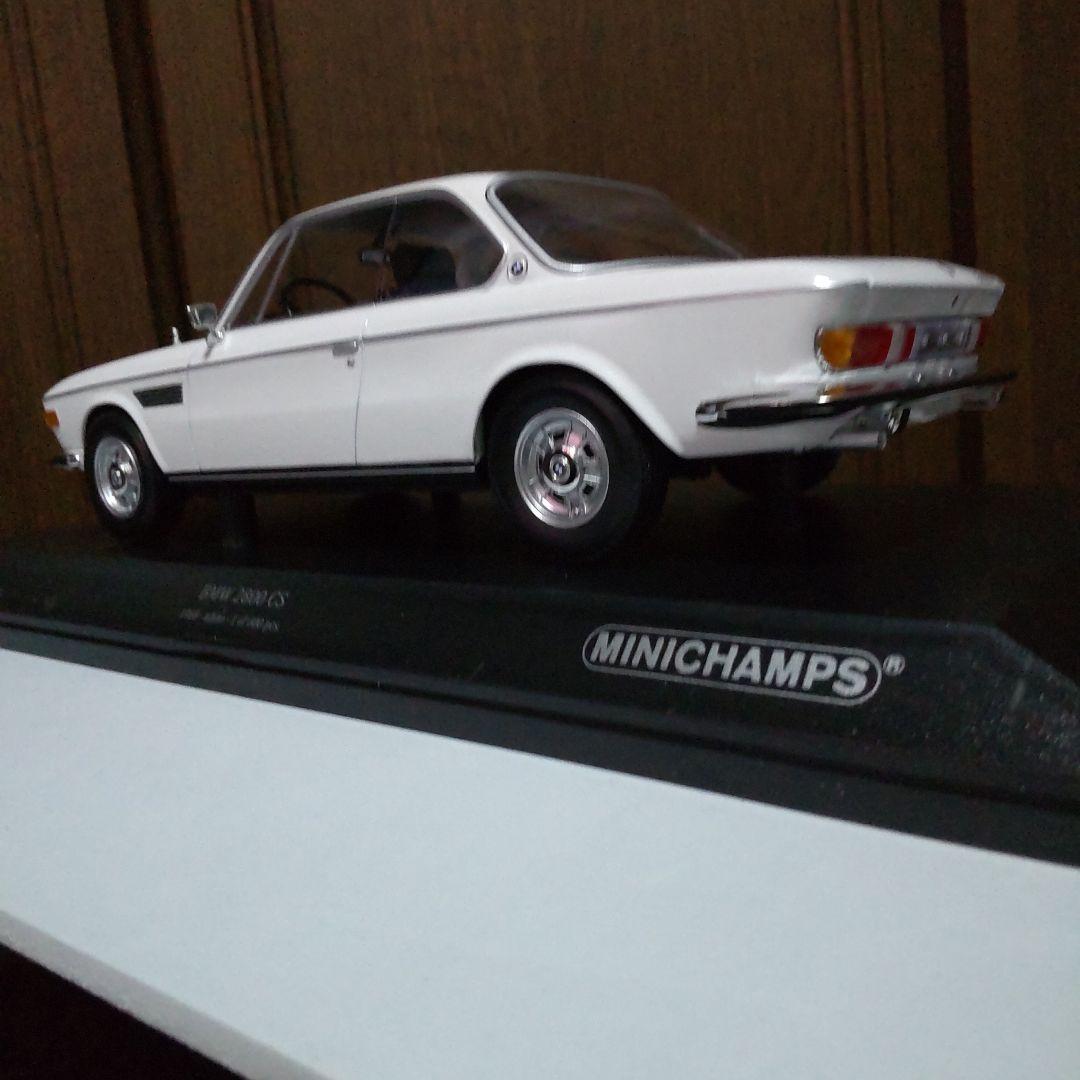 BMW 2800 CS 1968 ホワイト 1/18 ミニチャンプス