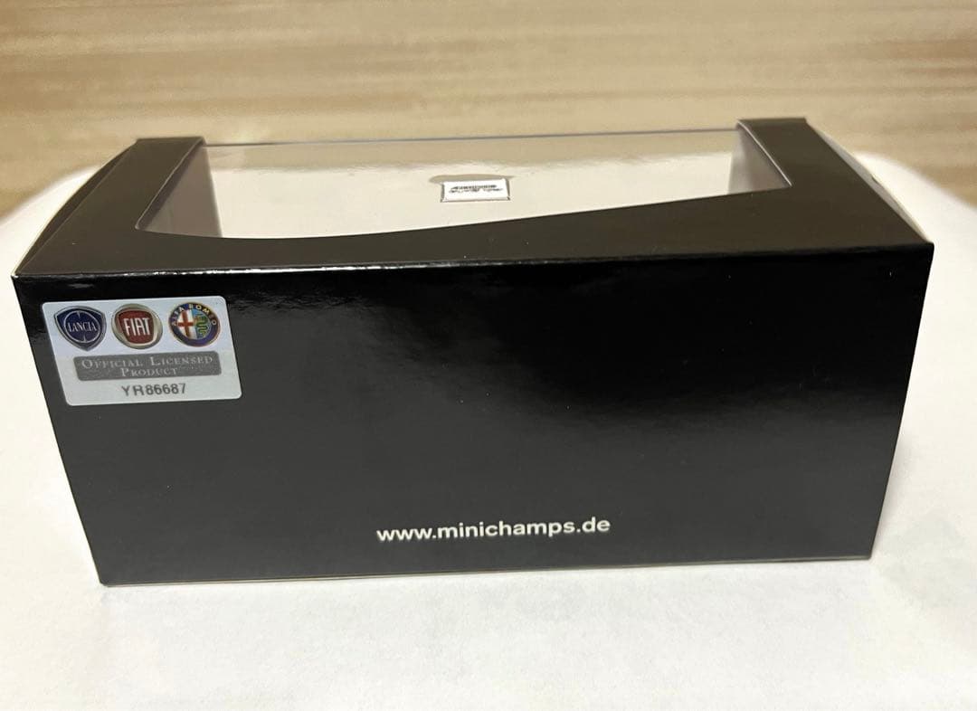 ミニチャンプス 1/43 アルファロメオ ミト 2009 レッド・メタリック