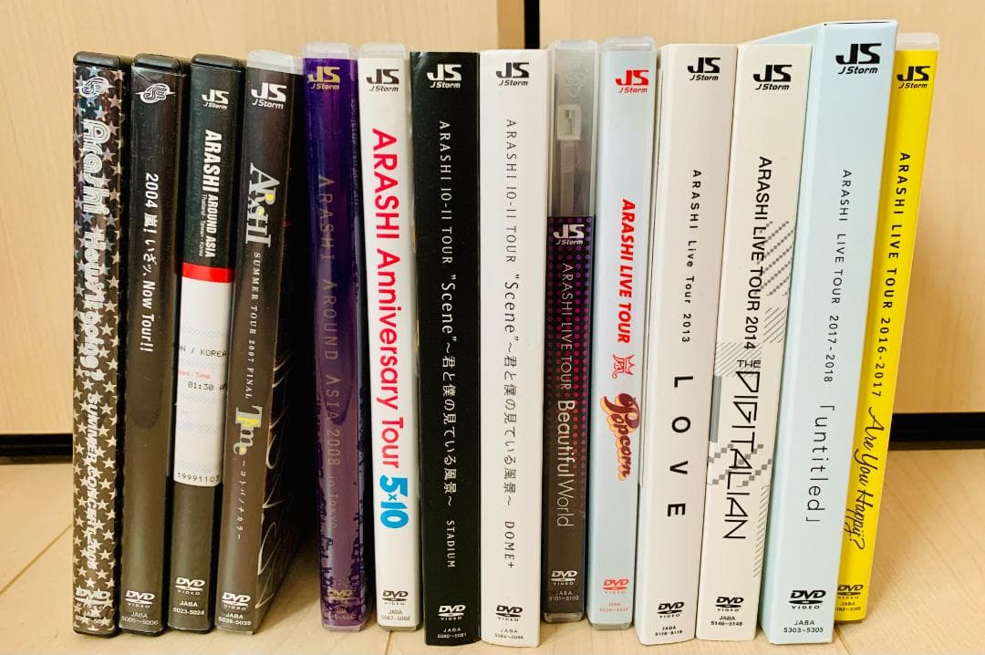 【初回版多数】嵐 ARASHI ライブ DVD 14点 まとめ売り セット 初回版多数】嵐 ARASHI ライブ DVD 14点 まとめ売りセット