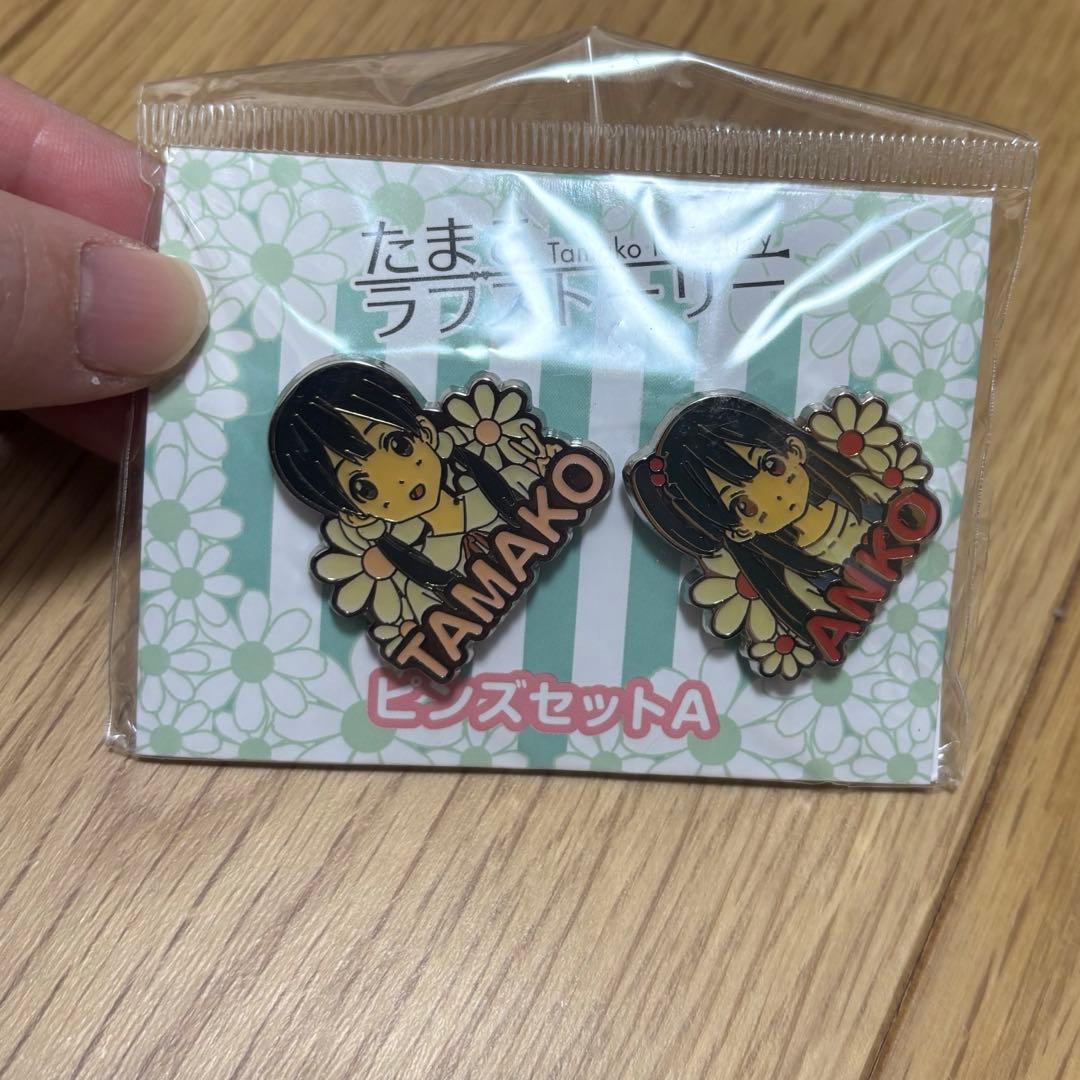たまこラブストーリー ピンズセットA - メルカリ