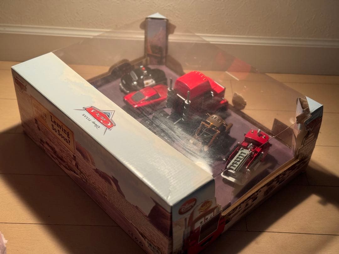 【激レア★未開封】カーズ　ラジエータースプリングスデラックスダイキャストセット