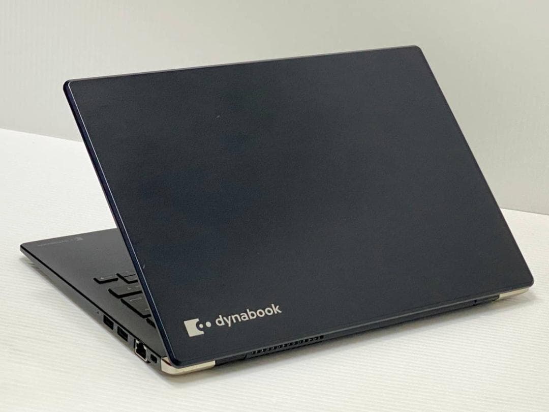 第10世代Core i7 dynabook G83/FS 16G NVMe256