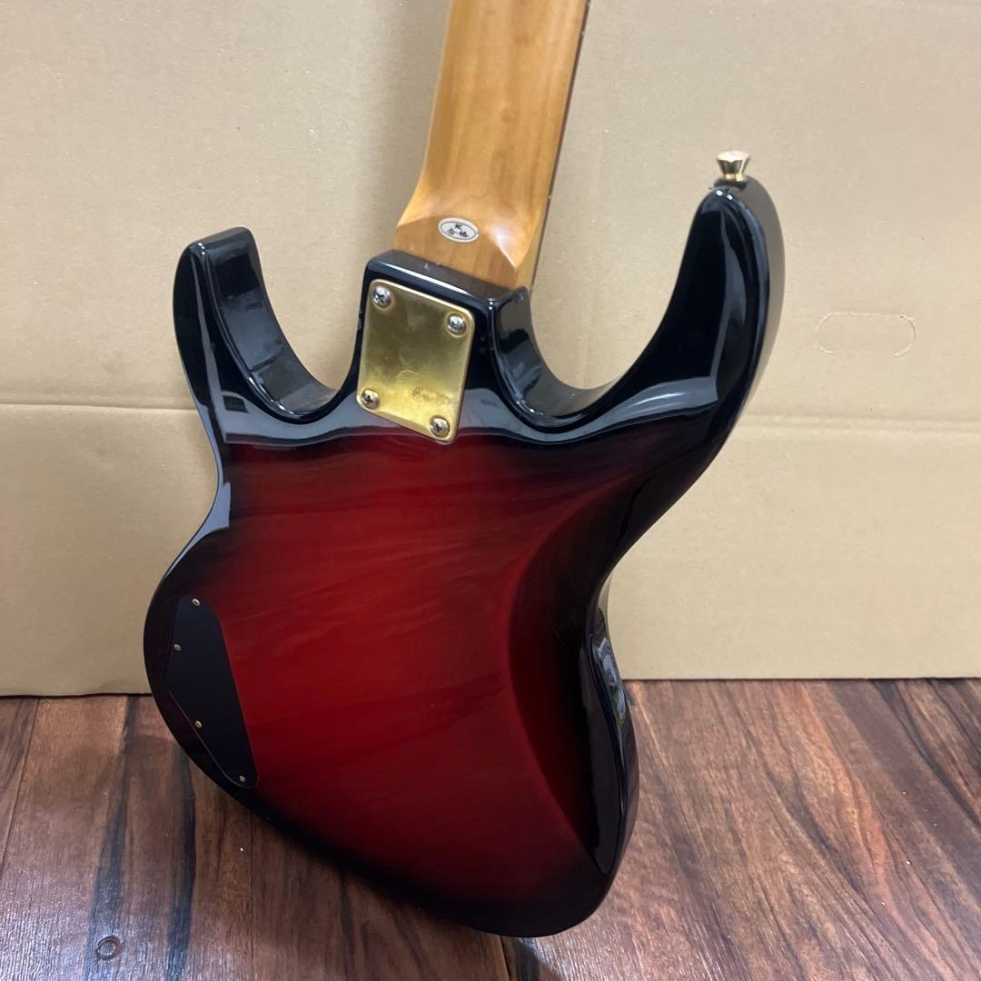メンテナンス済♥️アンボイ ベースギター レッド ブラック ギター ベース