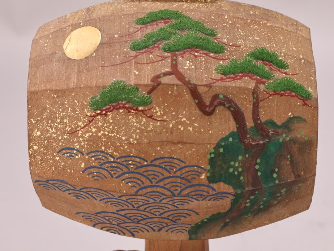 BK210 本物保証 井波彫刻作家 四家井弘行 「 木彫 宝槌 」 彩色 置物