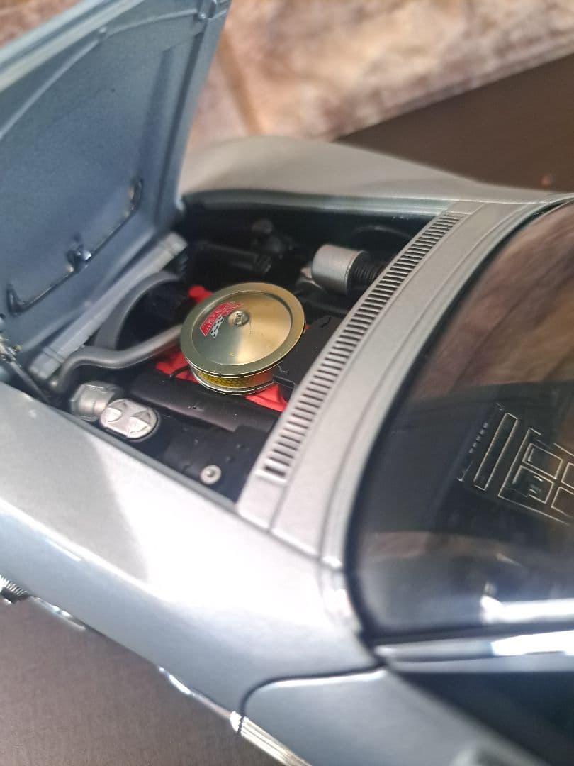 1/18 オートアート シボレーコルベットC3コンバーチブル