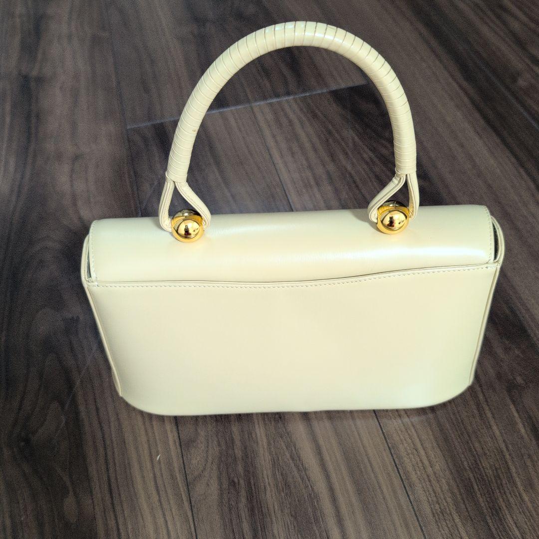 濱野ロイヤルモデル　レザー ハンドバッグ　クリーム　美品