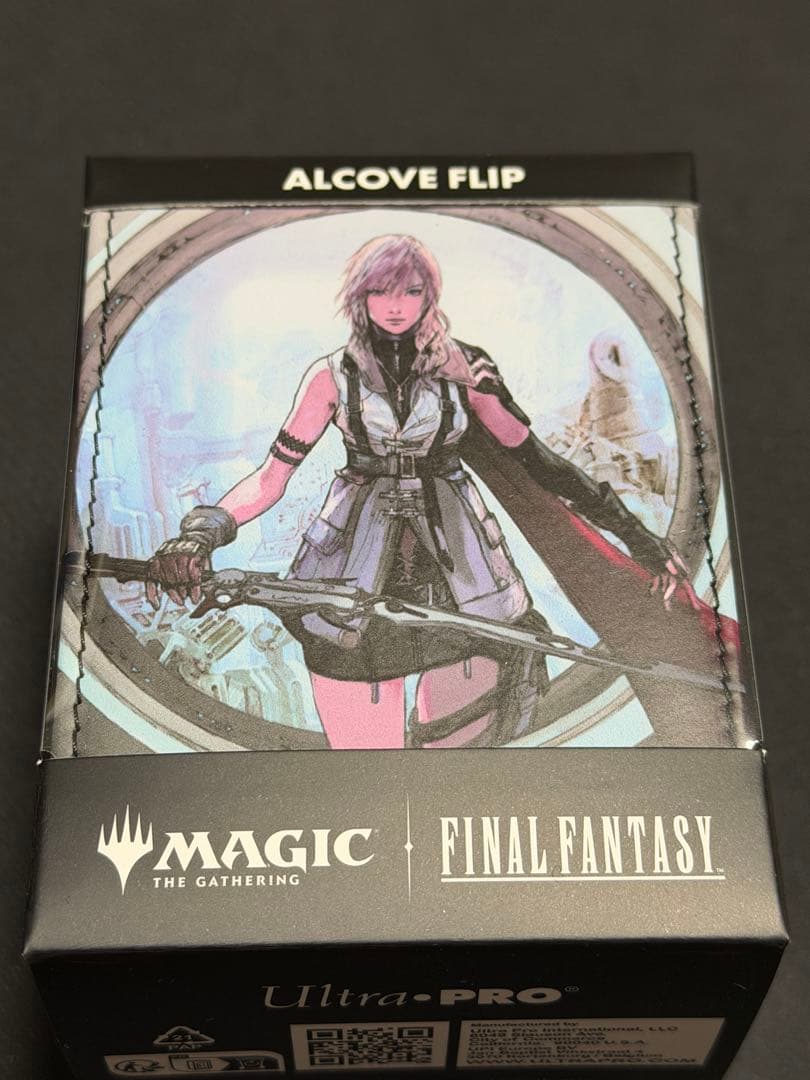 颯*太様 【新品】MTG FF UltraPro ライトニング デッキケース&ス
