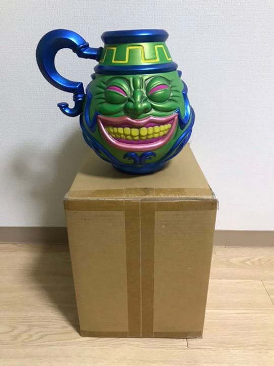 遊戯王 美品 強欲な壺 陶器 強欲な壺 プレミアムバンダイ 陶器 美品 強欲