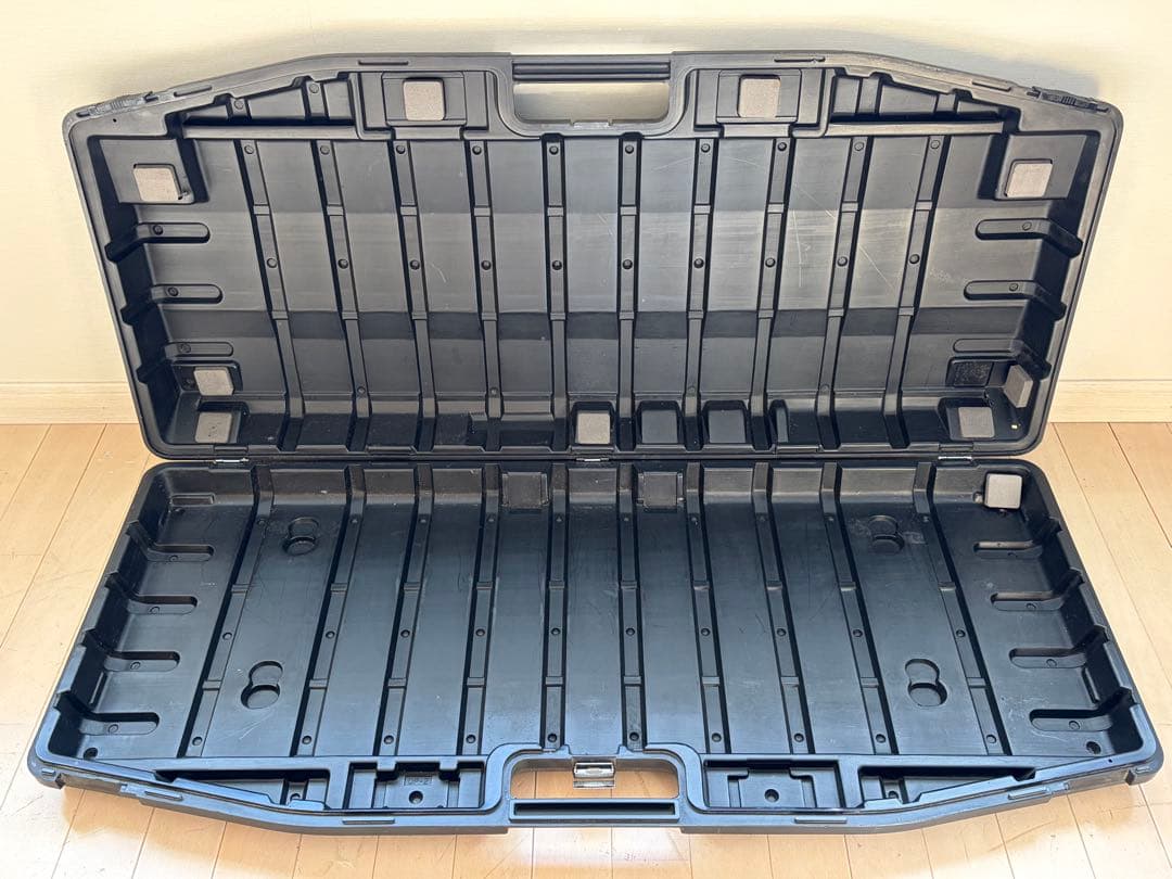 Roland Juno-106用 純正ケース。