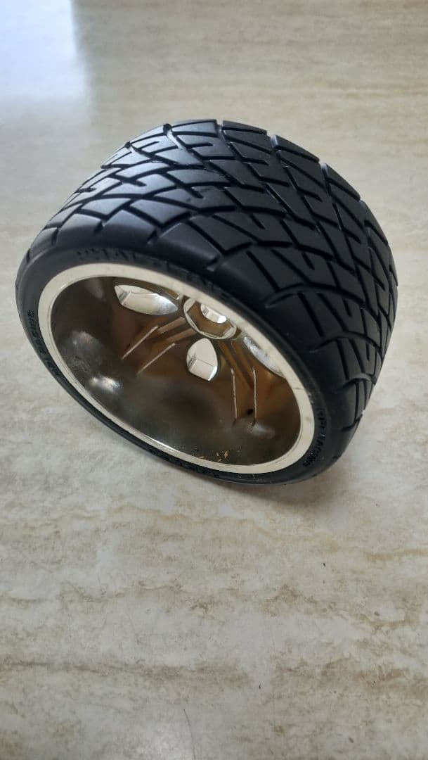 ゆきさん HPIサベージ 用 PHALT LINEオンロードホイール