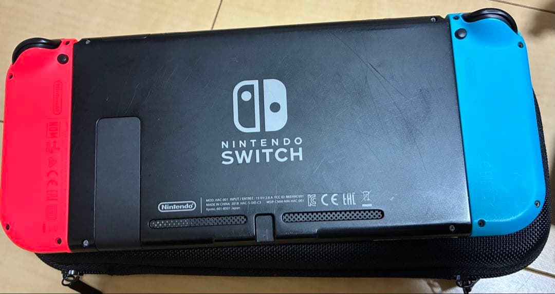 ニンテンドーSwitch(ケース、画面フィルム付)