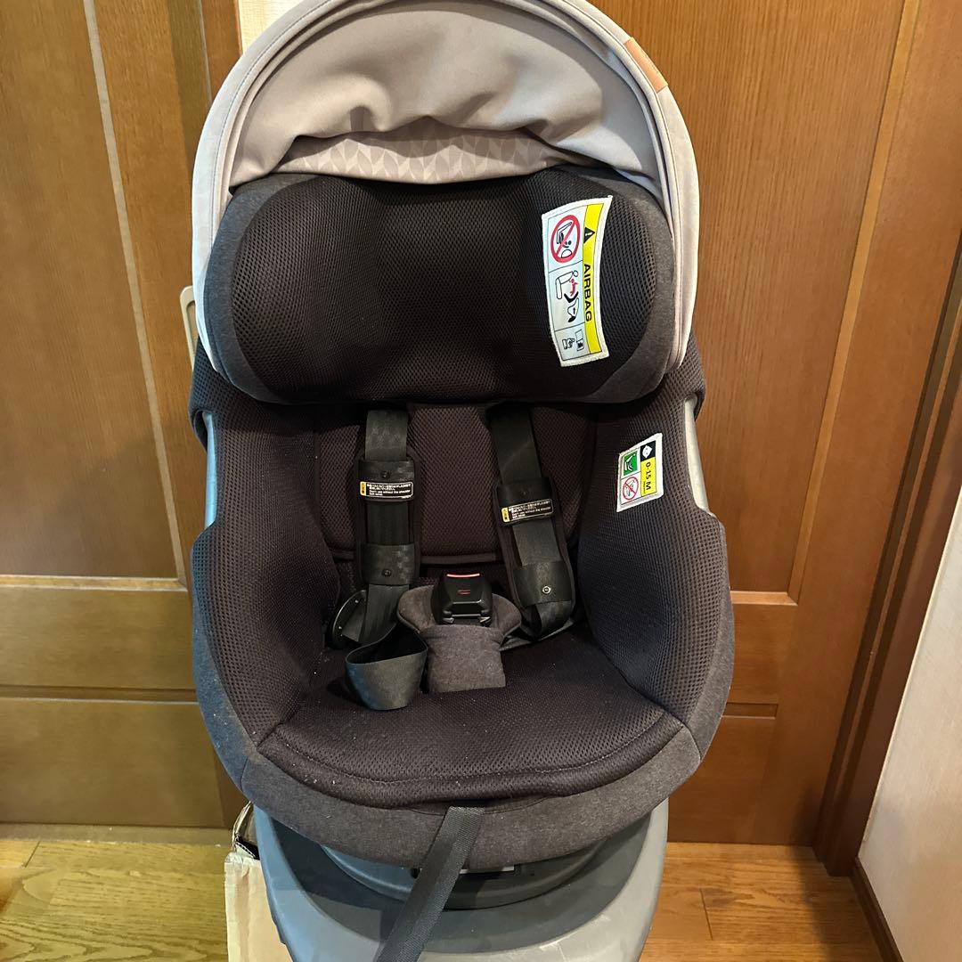 combi チャイルドシート 楽天市場】【公式】コンビ Combi チャイルドシート ジュニアシート