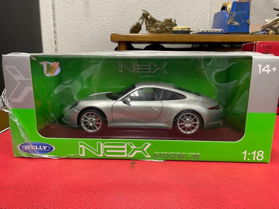 WELLY ポルシェ911（991）カレラS Welly 1:24 Porsche 911 (991) Carrera S 黒 24040bk モデル 車