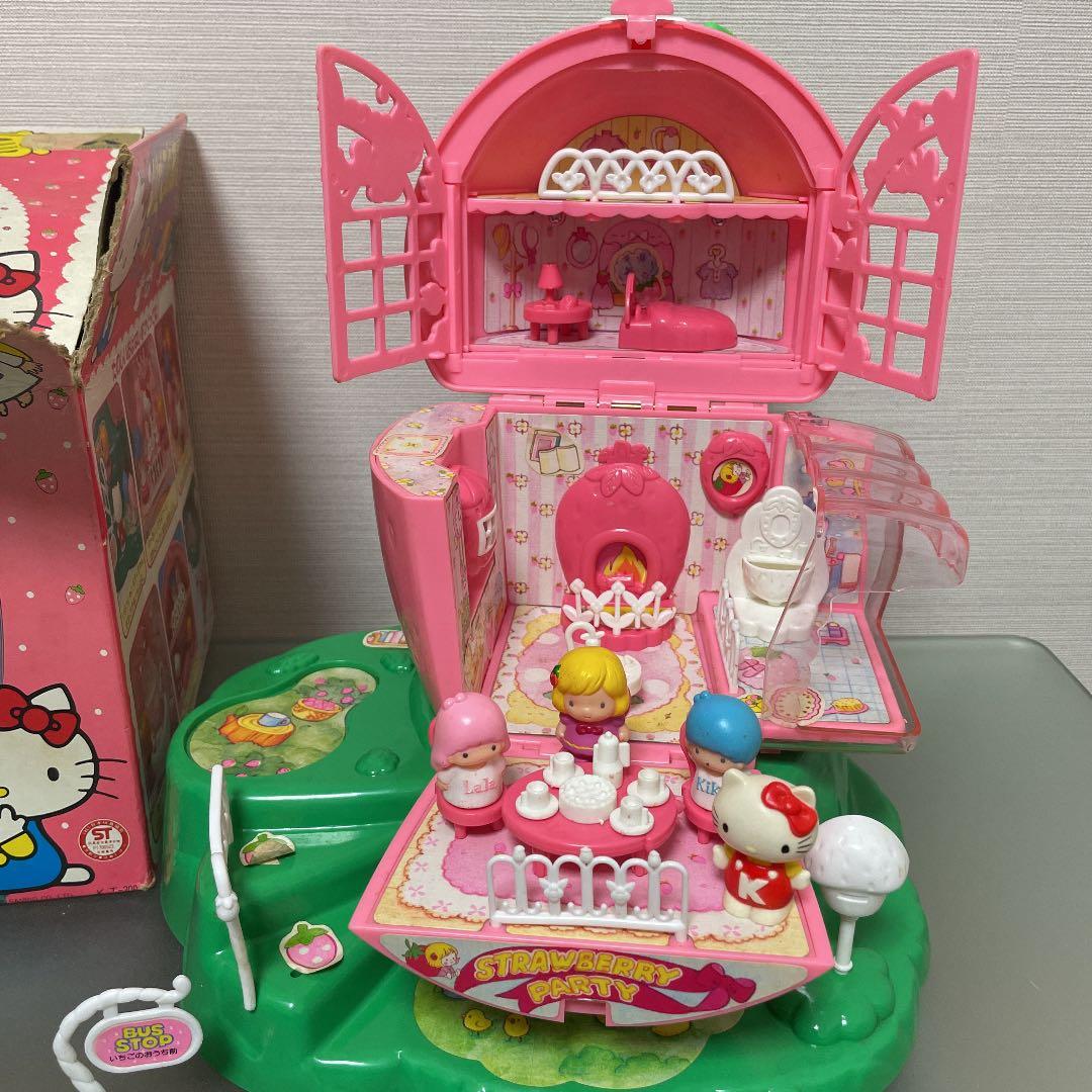 希少レア！昭和レトロ トーホー いちごのお家 ボタンノーズ 1976 サンリオ