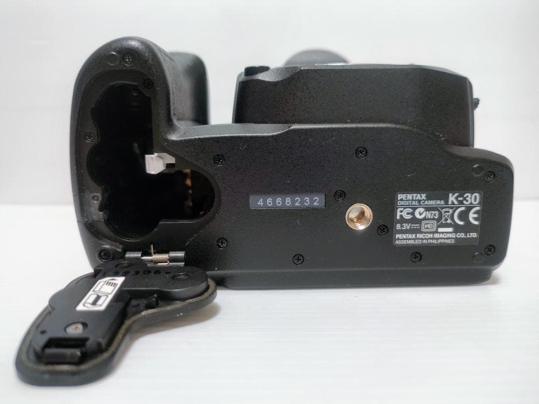黒死病修理済】【内臓電池交換済】PENTAX K-30 箱付（5,248枚）