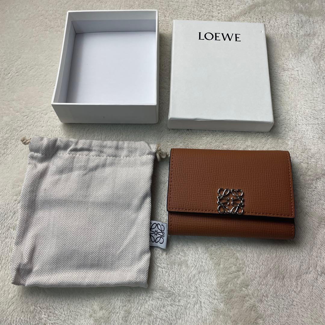 極美品 LOEWE ロエベ トライフォールドウォレット 三つ折り財布 ブラウン