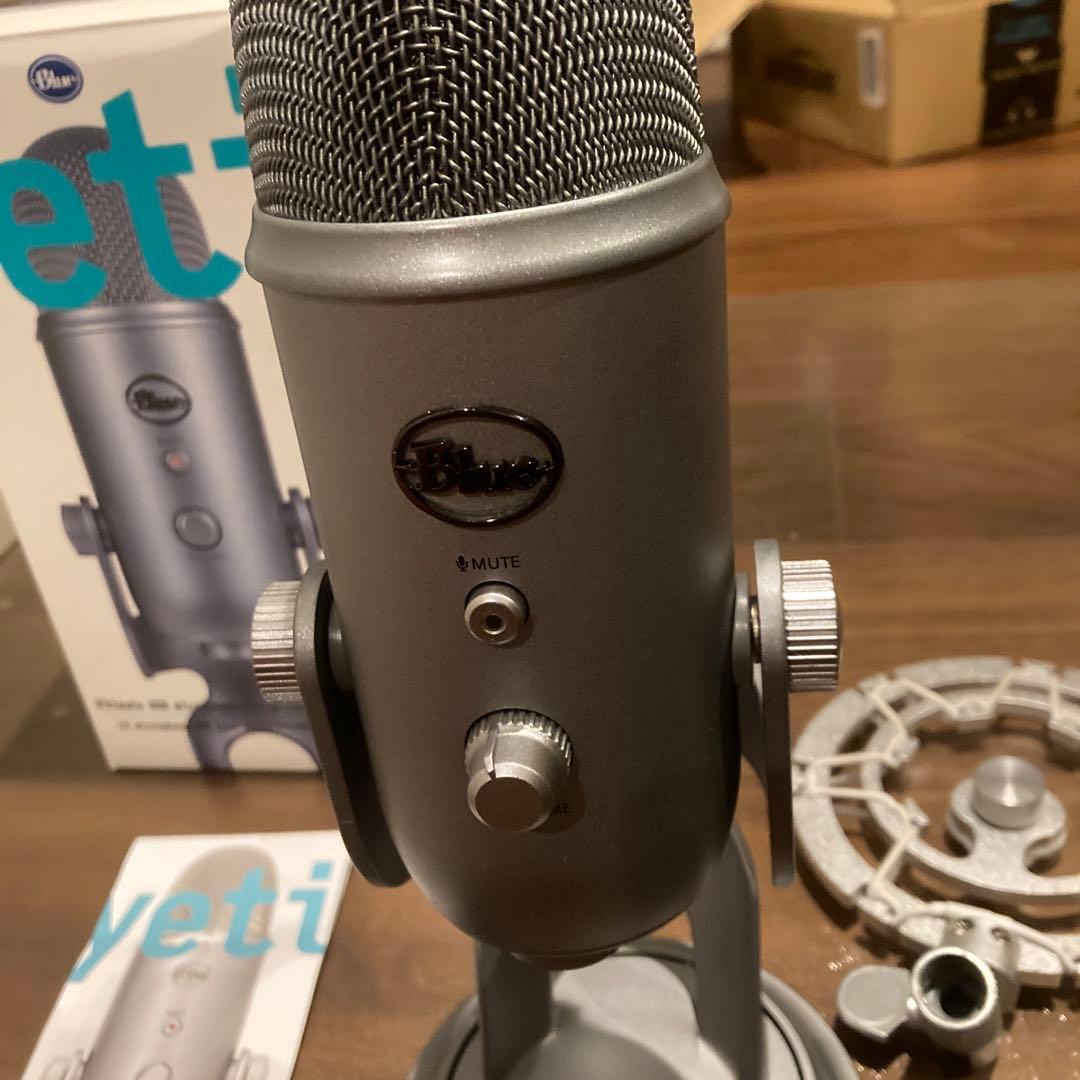 Blue Yeti ゲーミングマイク スペースグレイ