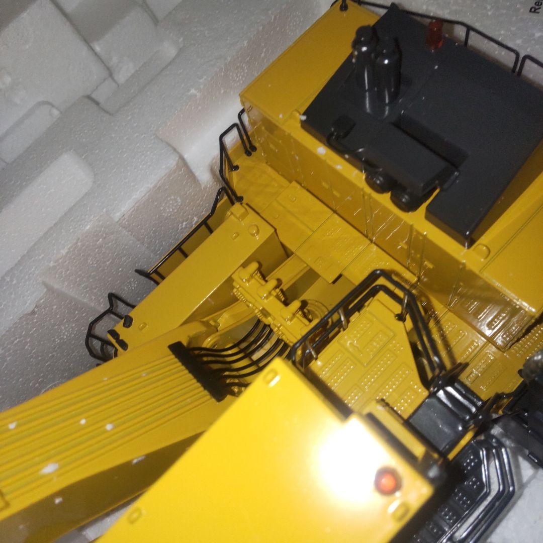 コマツ建機　PC2000-8 BACKHOE 　1/50 ケンクラフト製