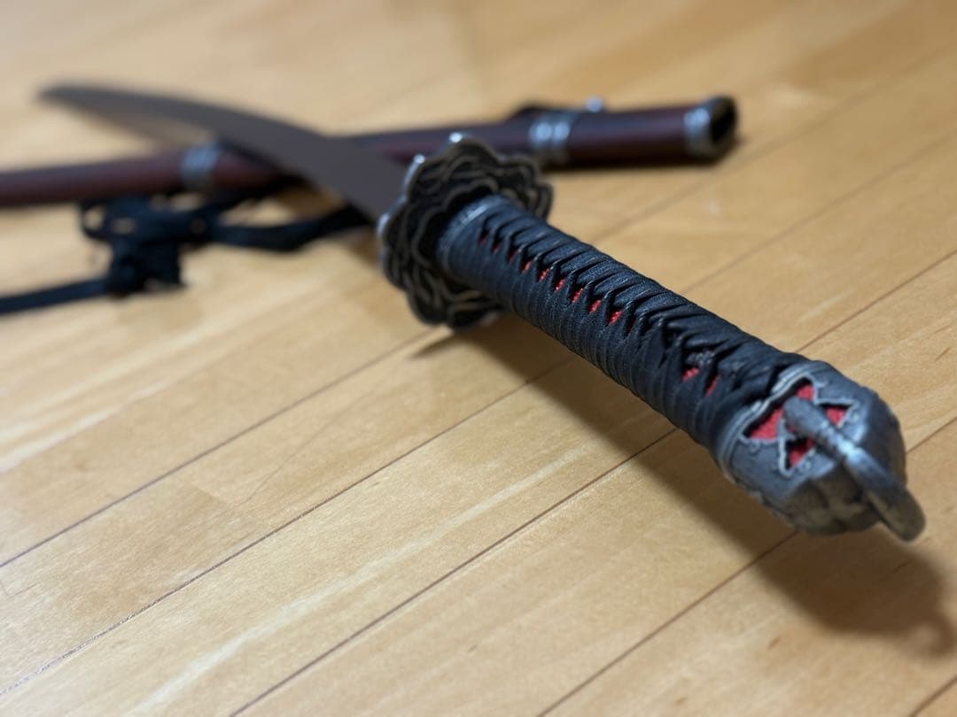 新品　日本刀　模造刀　美術刀　コスプレ　刀剣　武具 金属